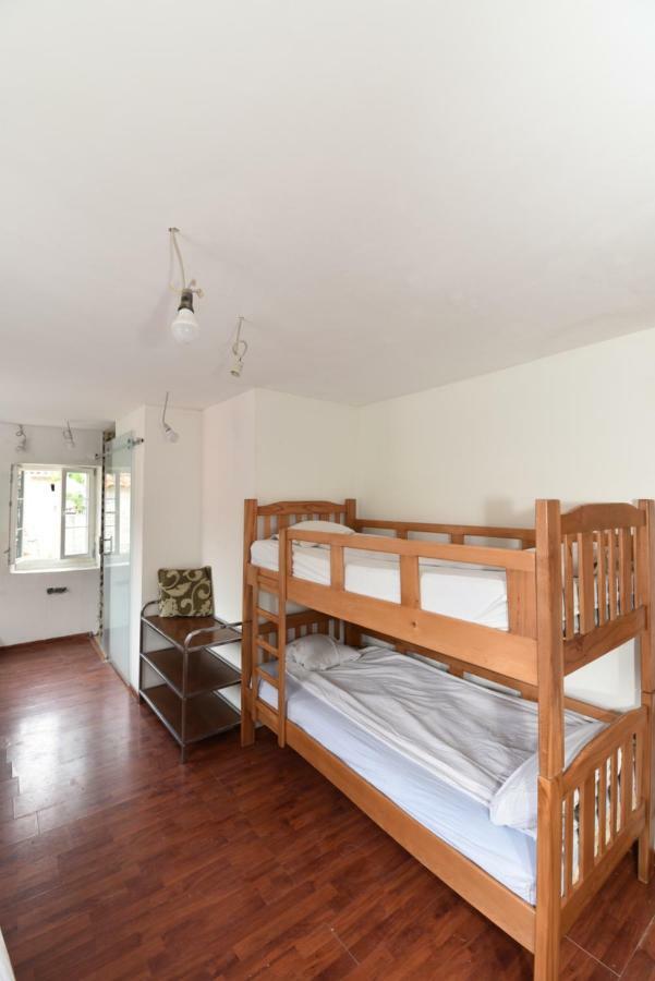 Hostel Michel บุดวา ภายนอก รูปภาพ